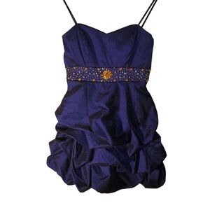 Masquerade prom dress size 9/10